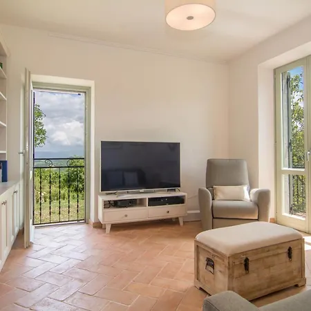 Casale Amerina * Camerata (Perugia)